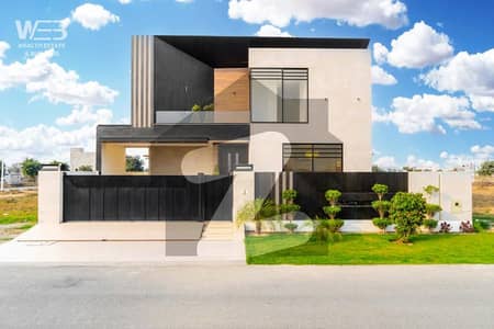 1 Kanal House With Modern Interior Designed FOR SALE in Phase 7