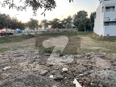 8 Marla Builder Location Plot In DHA 9 Town Near Askari 11