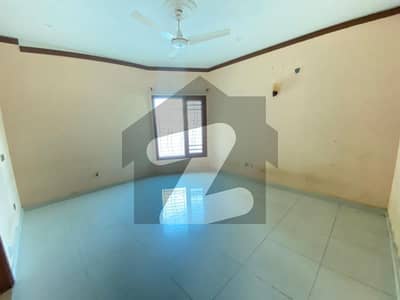 ڈی ایچ اے فیز 5 ڈی ایچ اے ڈیفینس,کراچی میں 5 کمروں کا 1 کنال مکان 11.0 کروڑ میں برائے فروخت۔