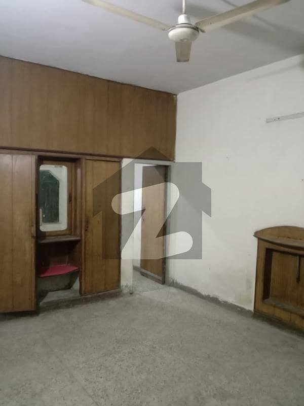 First Floor Upper Portion For Rent In I-10 First Floor Upper Portion For Rent In I-10