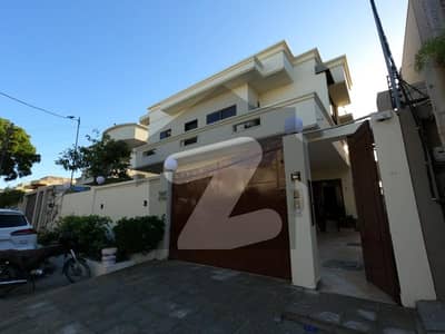 500 Square Yards Spacious House Available In DHA Phase 6 For sale