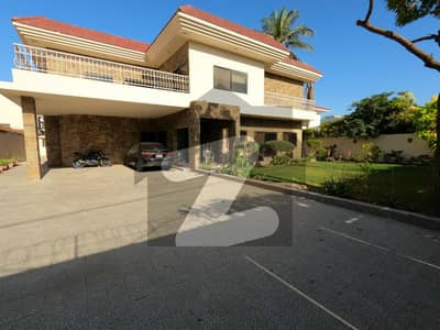 BUNGALOW FOR SALE 1000 SQUARE YARD DHA PHASE 5