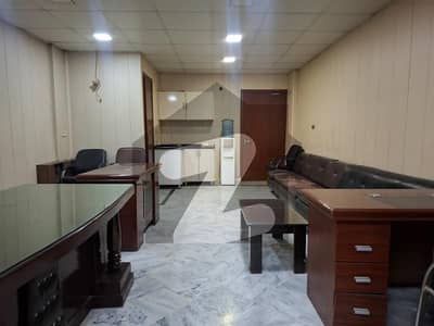 ایف ۔ 11 مرکز ایف ۔ 11,اسلام آباد میں 1 کمرے کا 2 مرلہ دفتر 80.0 ہزار میں کرایہ پر دستیاب ہے۔