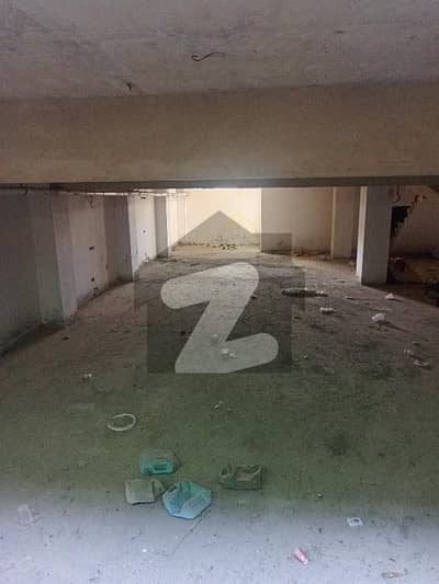 Best For BANK super Store 120feet wide Road