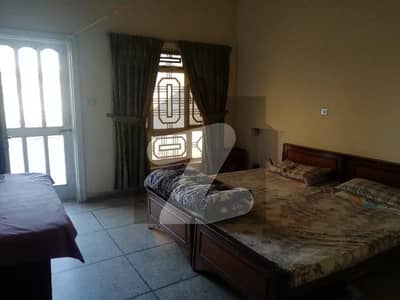 گلریز ہاؤسنگ سوسائٹی فیز 2 گلریز ہاؤسنگ سکیم,راولپنڈی میں 5 کمروں کا 1 کنال مکان 4.5 کروڑ میں برائے فروخت۔