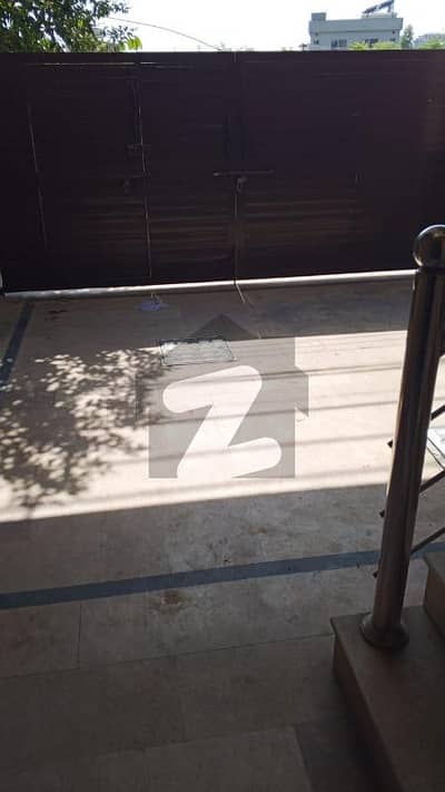 گلریز ہاؤسنگ سوسائٹی فیز 6 گلریز ہاؤسنگ سکیم,راولپنڈی میں 4 کمروں کا 12 مرلہ مکان 90.0 ہزار میں کرایہ پر دستیاب ہے۔