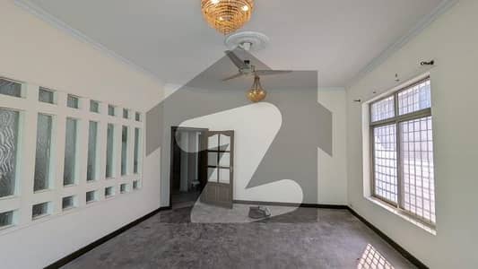 Ready To Buy A House 2000 Square Yards In F-8