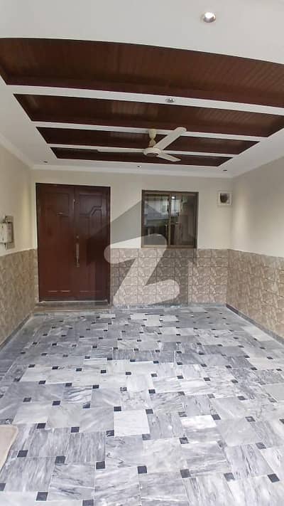 رِیور گارڈن اسلام آباد میں 5 کمروں کا 7 مرلہ مکان 3.15 کروڑ میں برائے فروخت۔