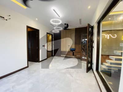 10 Marla Brand New Immaculate Stunning Modern Design Bungalow For Sale Demand 610Lac