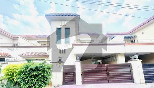 10 Marla 4 Bedroom Sd House Available For   Rent In Askari 11 Lahore