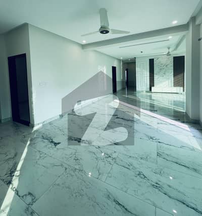 Brand New Luxury Apartment 12 Marla For Rent