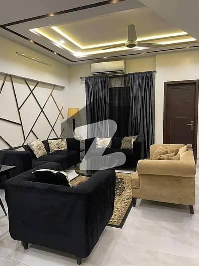 بحریہ ٹاؤن سیکٹرڈی بحریہ ٹاؤن,لاہور میں 3 کمروں کا 5 مرلہ مکان 1.3 لاکھ میں کرایہ پر دستیاب ہے۔