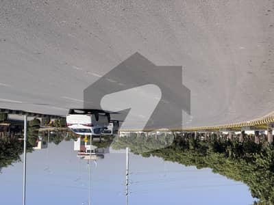 1 kanal solid land plot on jinnah boulevard near central park