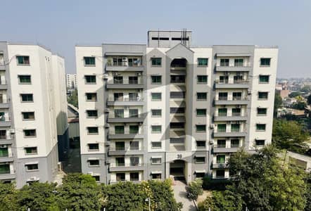 عسکری 11 عسکری,لاہور میں 3 کمروں کا 10 مرلہ فلیٹ 2.85 کروڑ میں برائے فروخت۔