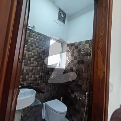 فیصل ٹاؤن فیز 1 - بلاک اے فیصل ٹاؤن فیز 1,فیصل ٹاؤن - ایف ۔ 18,اسلام آباد میں 2 کمروں کا 8 مرلہ مکان 70.0 ہزار میں کرایہ پر دستیاب ہے۔