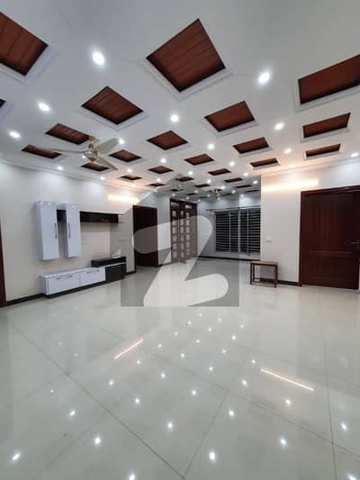 14 Marla . 40x80 Ground Portion For Rent In G-13 Islamabad