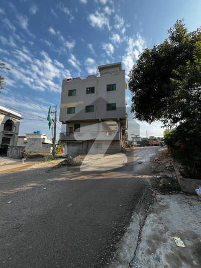5 MARLA MIXED-USE BUILDING FOR SALE PAKISTAN TOWN PHASE-2