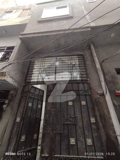 سمن آباد لاہور میں 4 کمروں کا 2 مرلہ مکان 1.2 کروڑ میں برائے فروخت۔