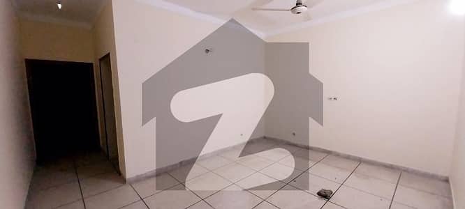 جوہر ٹاؤن لاہور میں 2 کمروں کا 10 مرلہ بالائی پورشن 55.0 ہزار میں کرایہ پر دستیاب ہے۔