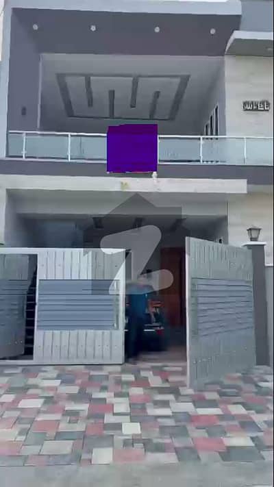 5.25 Marla Double-Story Corner House For sale Gulberg Avenue, Bahawalpur