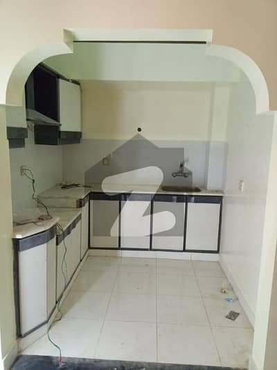 کلفٹن ۔ بلاک 2 کلفٹن,کراچی میں 4 کمروں کا 14 مرلہ مکان 3.5 لاکھ میں کرایہ پر دستیاب ہے۔