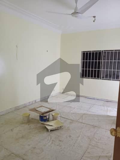 کلفٹن ۔ بلاک 2 کلفٹن,کراچی میں 4 کمروں کا 14 مرلہ مکان 3.5 لاکھ میں کرایہ پر دستیاب ہے۔