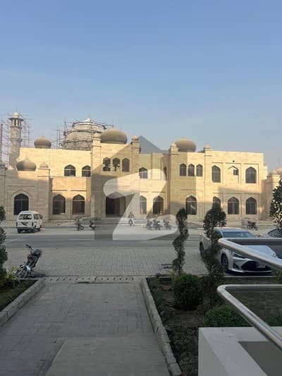 عسکری 10 عسکری,لاہور میں 4 کمروں کا 12 مرلہ فلیٹ 1.6 لاکھ میں کرایہ پر دستیاب ہے۔