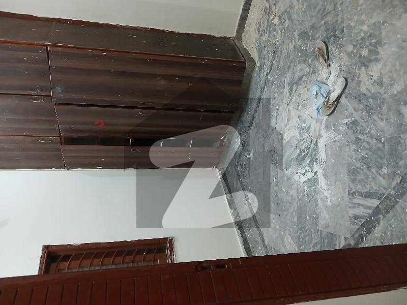 2 Beds 2nd Floor For Rent 2 Beds 2nd Floor For Rent