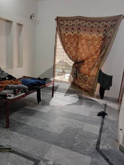 پاک عرب ہاؤسنگ سوسائٹی لاہور میں 2 کمروں کا 3 مرلہ بالائی پورشن 25.0 ہزار میں کرایہ پر دستیاب ہے۔