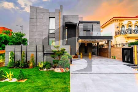 1 KANAL ULTRA TOP-NOTCH AMERICAN-STYLE LUXURY BUNGALOW | DHA PHASE 5 | 70 FT ROAD | PRIME LOCATION | 100% ORIGINAL DEAL