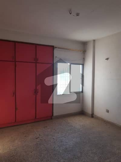 Flat Available in sheas Apartment 2 bed dd Flat Available in sheas Apartment 2 bed dd