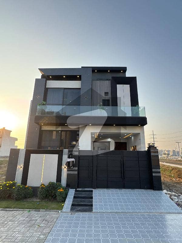 سینٹرل پارک ہاؤسنگ سکیم لاہور میں 4 کمروں کا 5 مرلہ مکان 1.9 کروڑ میں برائے فروخت۔ سینٹرل پارک ہاؤسنگ سکیم لاہور میں 4 کمروں کا 5 مرلہ مکان 1.9 کروڑ میں برائے فروخت۔