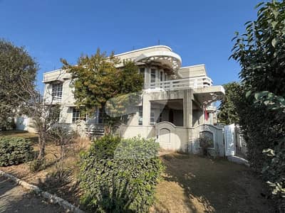 Fully Luxury House Available For Rent In E11/2