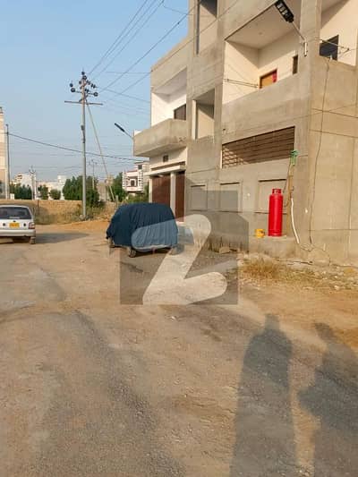 سچل سرمست سوسائٹی سکیم 33,کراچی میں 5 مرلہ رہائشی پلاٹ 33.5 لاکھ میں برائے فروخت۔