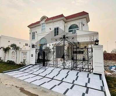 Prime Location Citi Housing Society House Sized 1 Kanal For Sale