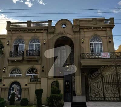 واپڈا ٹاؤن فیز 1 واپڈا ٹاؤن,لاہور میں 6 کمروں کا 1 کنال مکان 9.7 کروڑ میں برائے فروخت۔