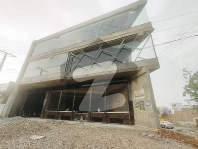 جناح کالونی فیصل آباد میں 12 مرلہ عمارت 19.2 کروڑ میں برائے فروخت۔