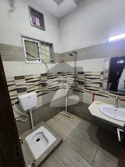 ملٹری اکاؤنٹس ہاؤسنگ سوسائٹی لاہور میں 2 کمروں کا 8 مرلہ زیریں پورشن 58.0 ہزار میں کرایہ پر دستیاب ہے۔