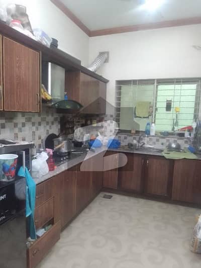Upper Portion Of 5 Marla Available For rent In Eden Boulevard Housing Scheme