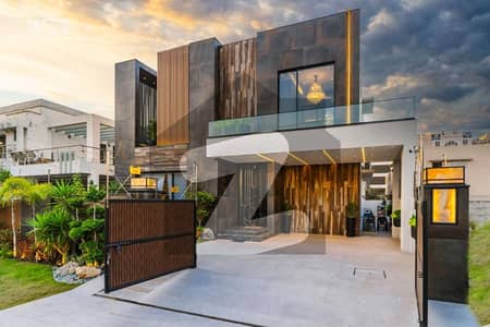 Fully Furnished 1 Kanal House Nearby Park in DHA Phase 6 FOR SALE Fully Furnished 1 Kanal House Nearby Park in DHA Phase 6 FOR SALE