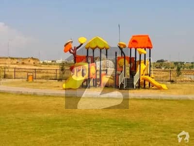 8 Marla Beautifully Located within the Populated Area of Block M in PECHS