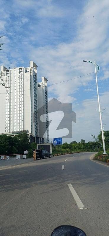 ONE CONSTITUTION AVENUE FURNISHED 2 BED AND STUDY FLAT FOR RENT AT REASONLABLE PRICE WITH MARGALLAH VIEW WITH SERVENT QUATER , ALL UTILITY SERVICES AND SECURITY AVALIABLE 24/7 , CAM CHARGES TO BE PAID BY THE TENANT .