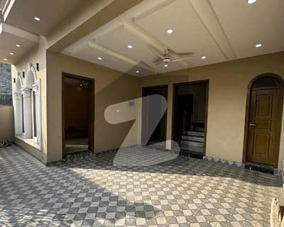 ایم پی سی ایچ ایس ۔ ملٹی گارڈنز بی ۔ 17,اسلام آباد میں 8 مرلہ مکان 90.0 ہزار میں کرایہ پر دستیاب ہے۔ ایم پی سی ایچ ایس ۔ ملٹی گارڈنز بی ۔ 17,اسلام آباد میں 8 مرلہ مکان 90.0 ہزار میں کرایہ پر دستیاب ہے۔