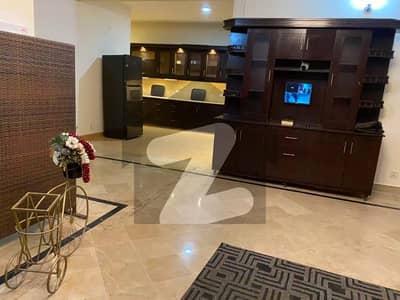 بی ۔ 17 اسلام آباد میں 8 کمروں کا 1 کنال مکان 6.5 لاکھ میں کرایہ پر دستیاب ہے۔