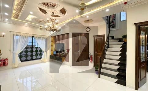 20 Marla House In DHA Defence For sale At Good Location 20 Marla House In DHA Defence For sale At Good Location