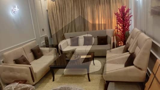 LUXURY 3-BEDROOM PARK-FACING APARTMENT | CLIFTON BLOCK 4