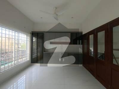 In I-8/2 Lower Portion For rent Sized 1 Kanal