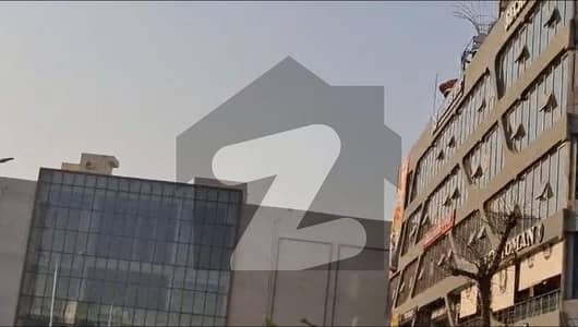 I-8 MARKAZ 2500 SQ. FEET GROUND FLOOR SHOPS ON MAIN ROAD BEST FOR CAFE RESTAURANTS PHARMACY & BANKS