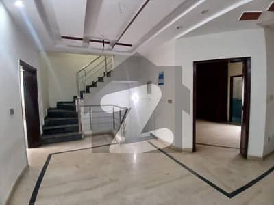 06 MARLA UPPER PORTION WITH SOLAR FOR RENT IN JOHAR TOWN LAHORE