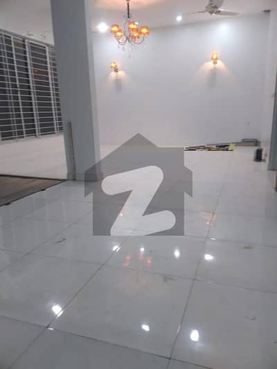 defence 120 yards bungalow for rent west open